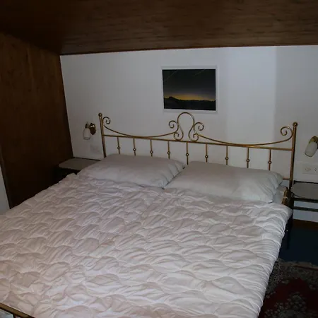 Magrappe M 647 - Lift 5 Pers Lejlighed *