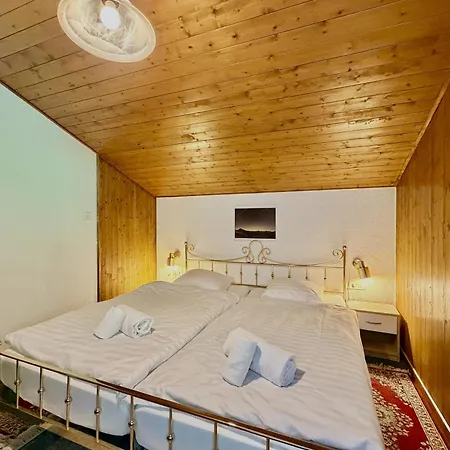 Magrappe M 647 - Lift 5 Pers Apartment Veysonnaz